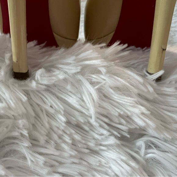 🎉HP🎉 Christian Louboutin New Simple Patent Leather Pumps - Picture 7 of 11